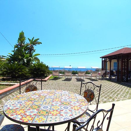 La Pace, Il Sole, Il Mare - Sanremo Casa Indipendente Vista Mare, Posto Auto Privato, Ampio Spazio Esterno Attrezzato, A Pochi Minuti Dalle Spiagge エクステリア 写真